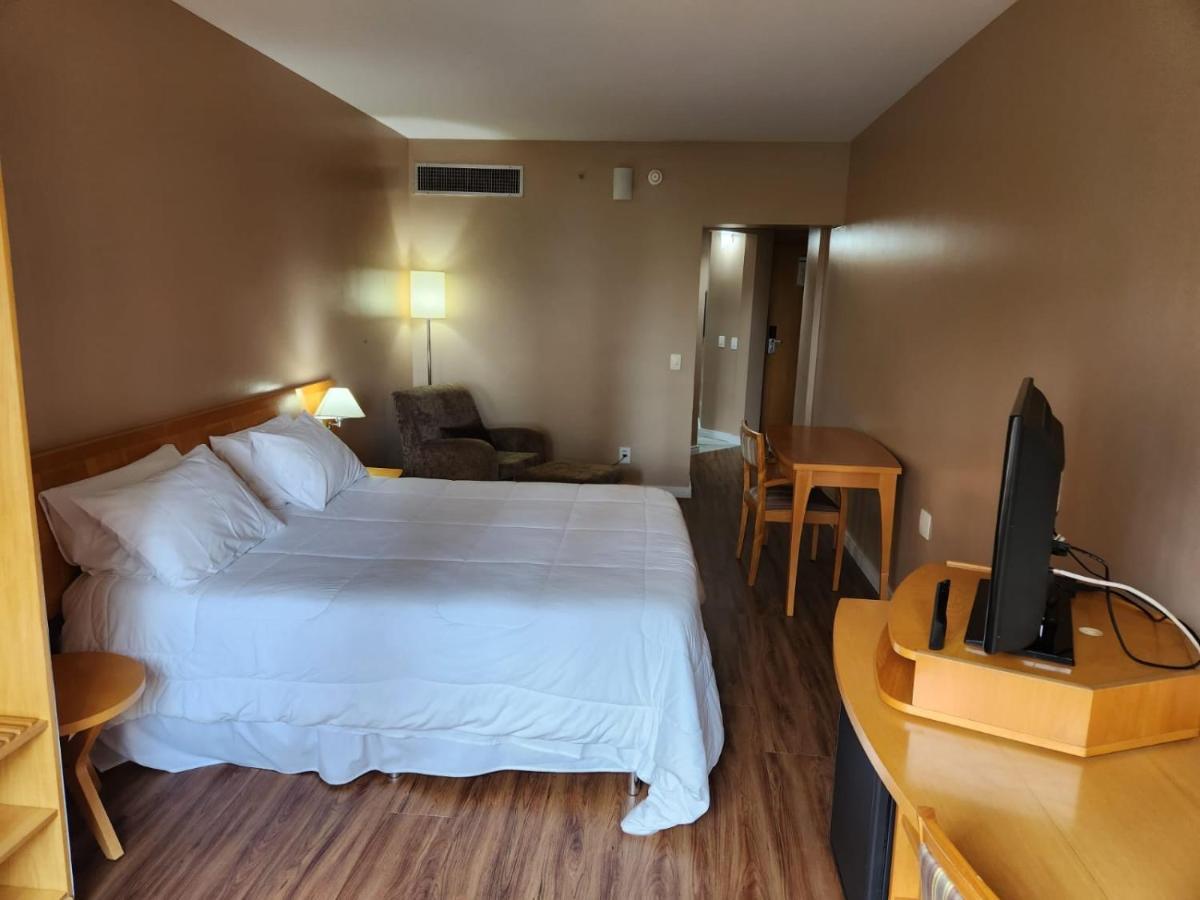 Flat Em Sol Alphaville Hotel & Residence-Vlc Stays バルエリ エクステリア 写真